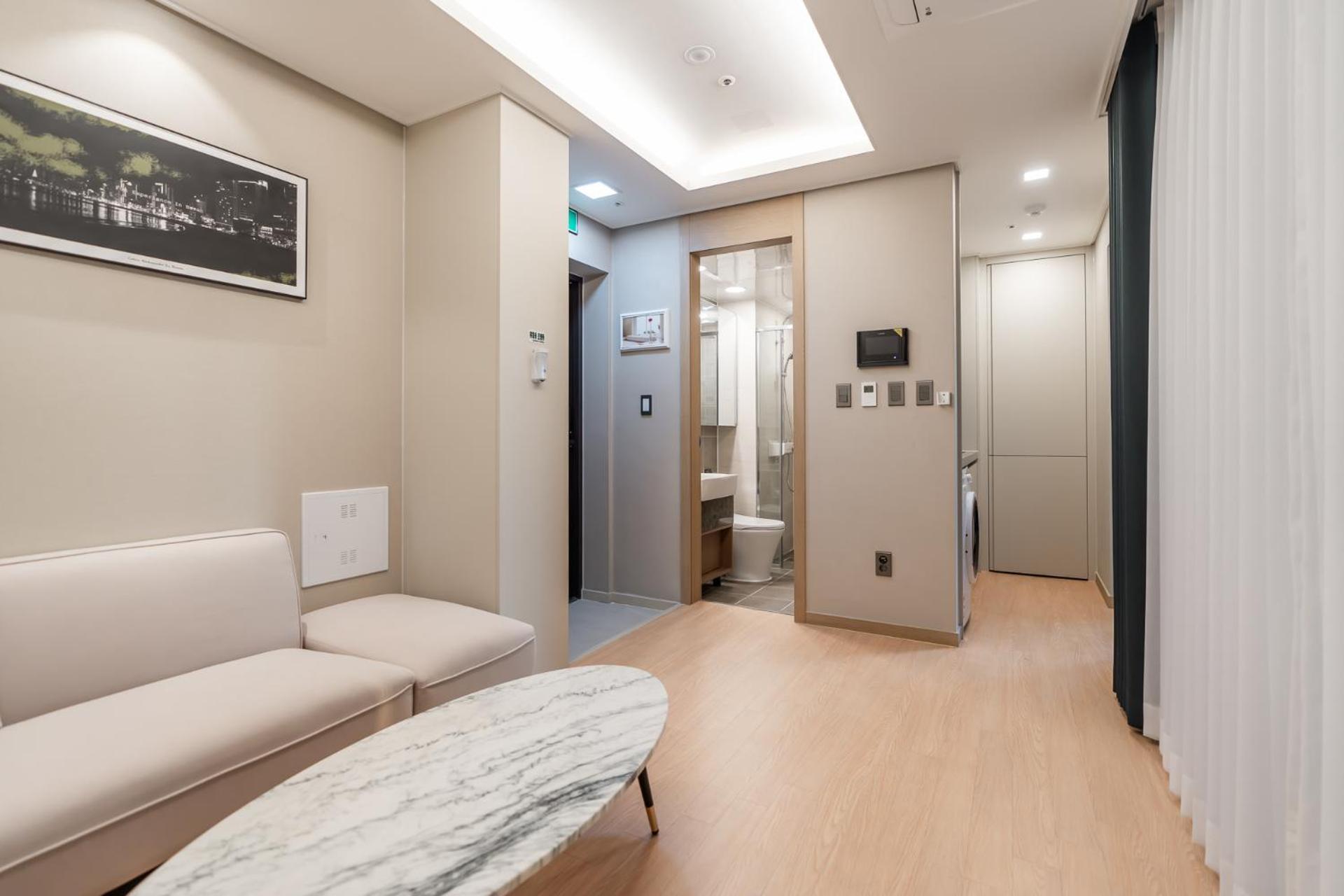 בוסאן D Ov Haeundae Hotel מראה חיצוני תמונה