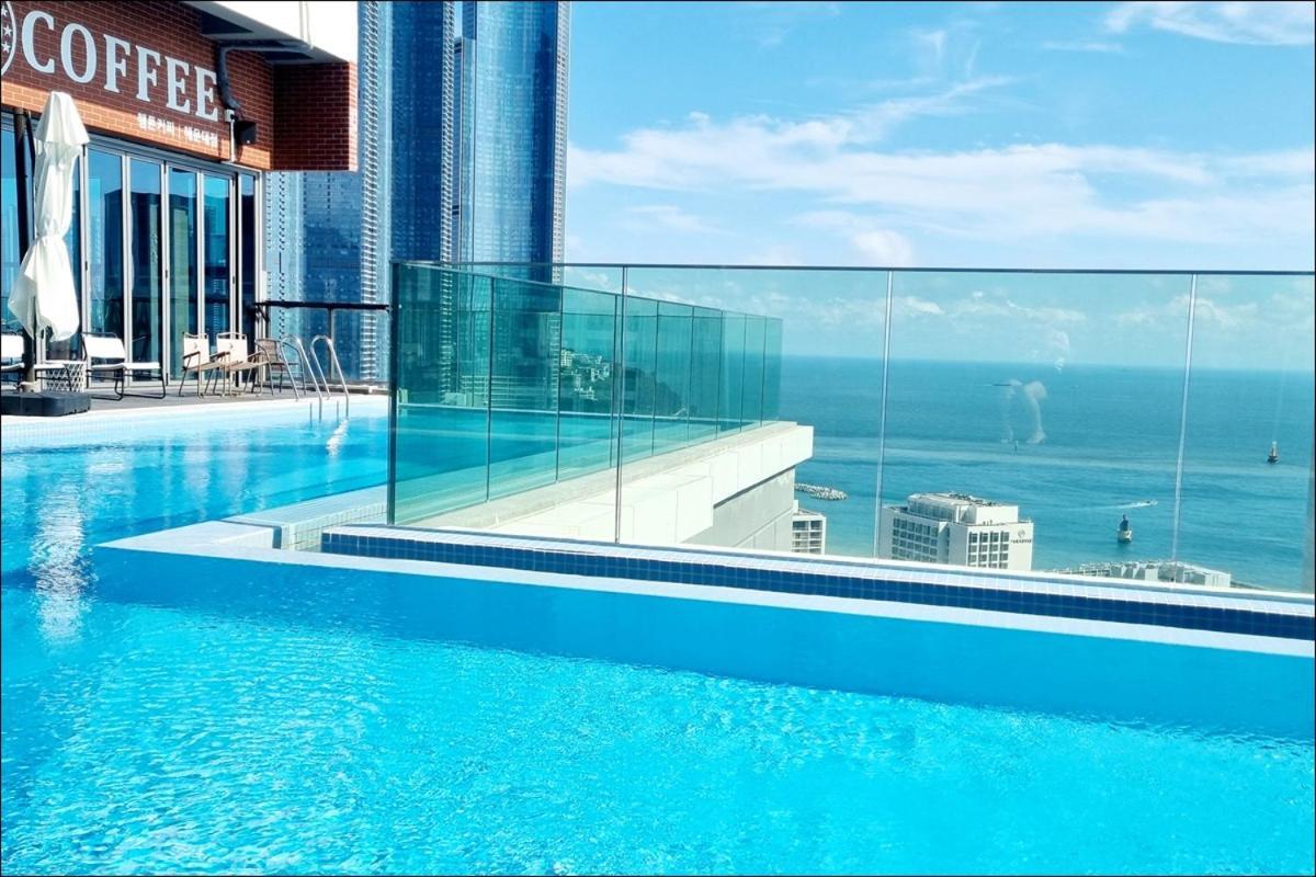 בוסאן D Ov Haeundae Hotel מראה חיצוני תמונה